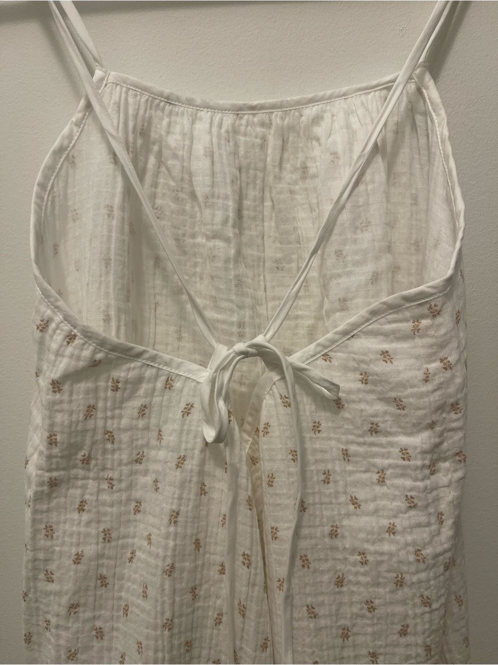 H&M DIVIDED White Gauze Seersucker Spaghetti-Strap Maxi Dress - Picture 7 of 9